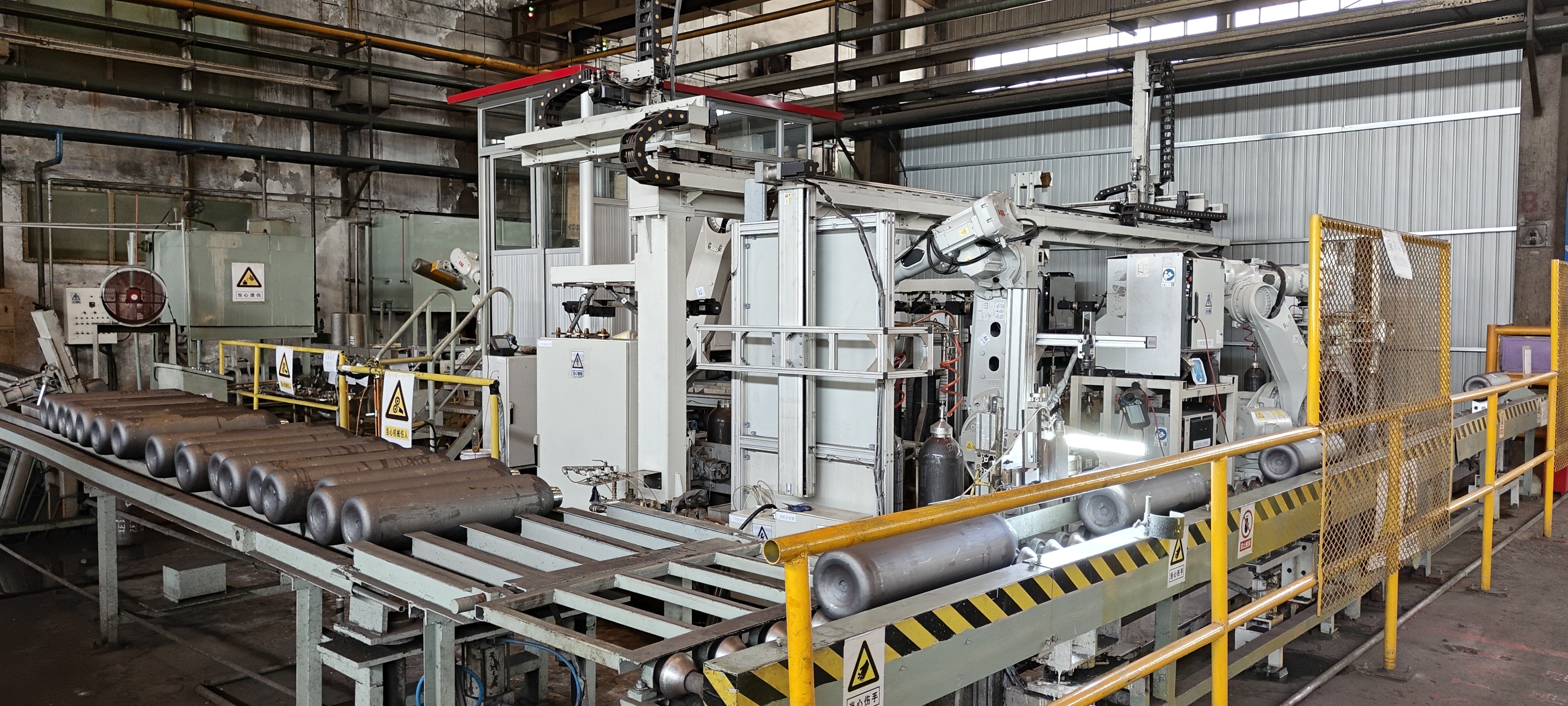 天津天海车间.jpg 天津天海车间.jpg